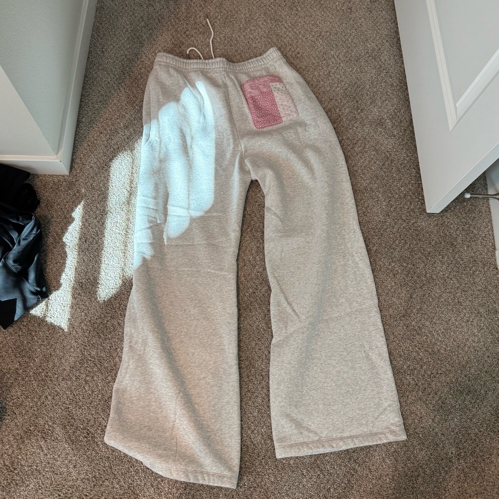 Abercrombie Patchwork Gray Wide-Leg Sweatpants LO… - image 3